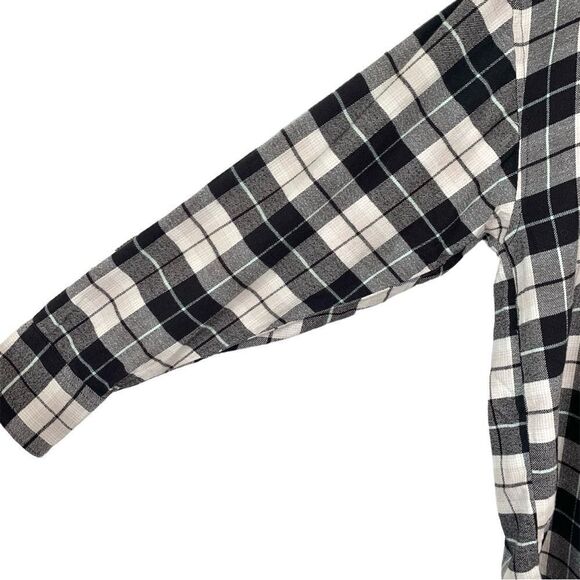 Levi’s SilverTab Oversized Boyfriend Black Beige Plaid Flannel NWT - Picture 4 of 8